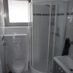 Dusche und WC
